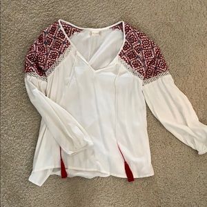 Long sleeve tassel shirt